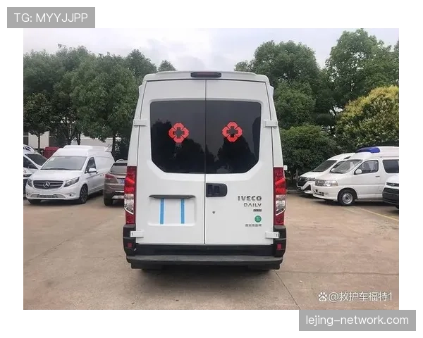 深入解析篮球赛场上的判罚优先级规则及其关键点